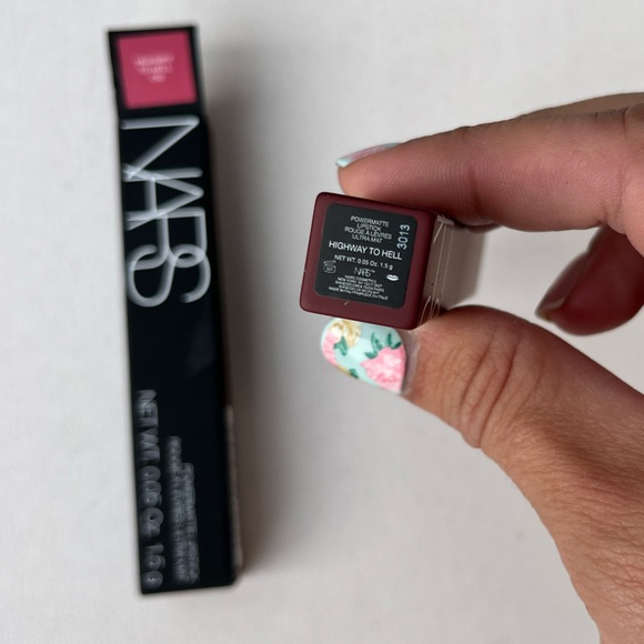 BNIB NARS Powermatte lip stick Highway to Hell - Picture 6 of 7